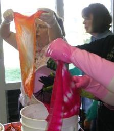 immersion shibori red and pink